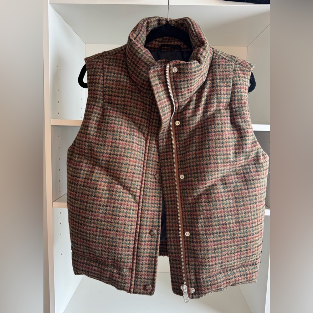 Avec Les Filles Houndstooth Front-Snap Quilted Vest